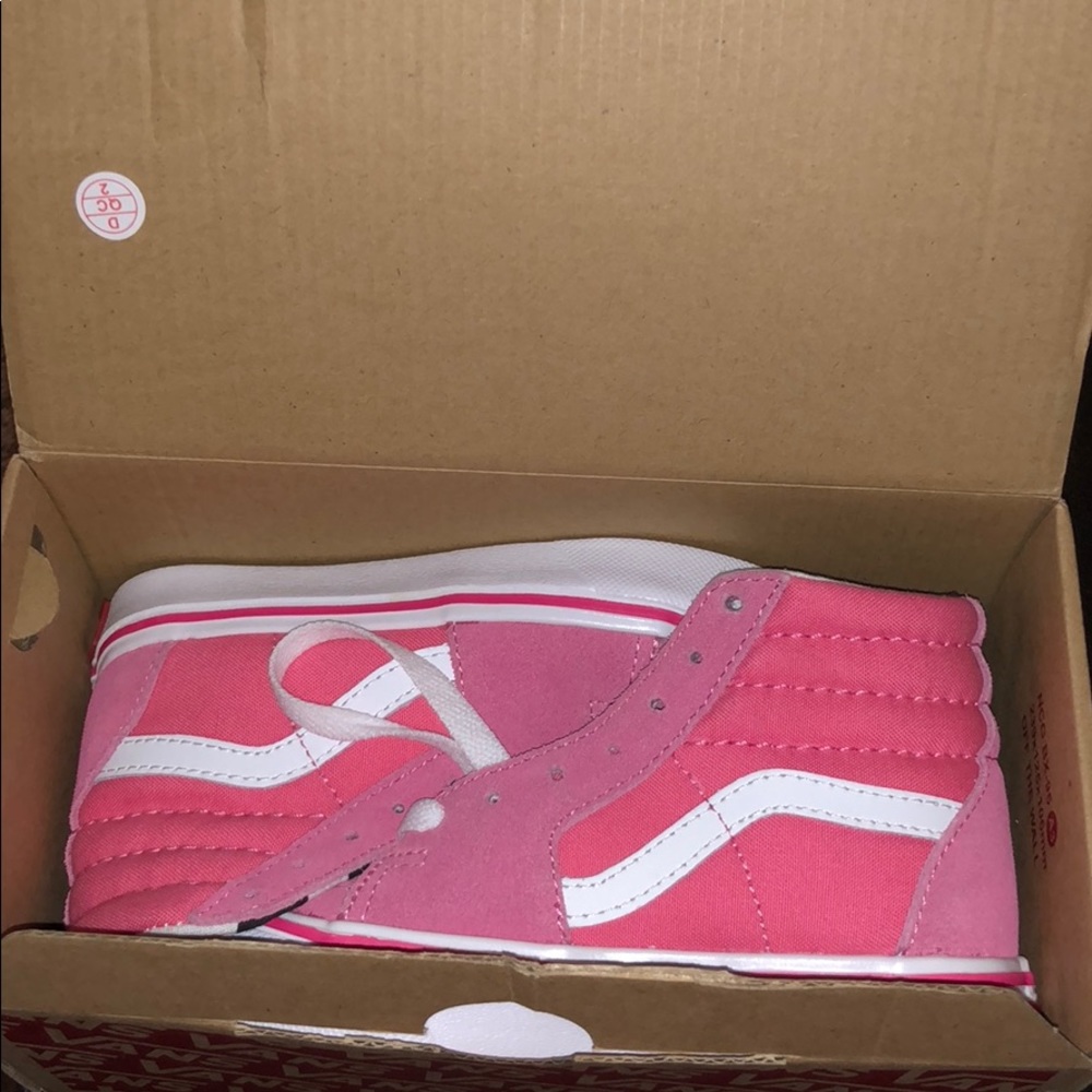 BRAND NEW height tops vans